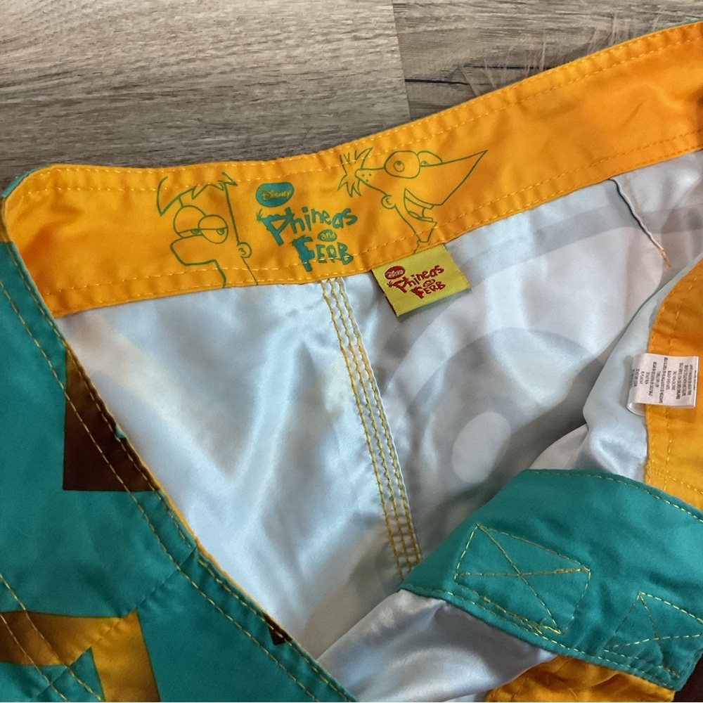 Phineas and Ferb Perry Swim Short Size 36 - Picture 4 of 8